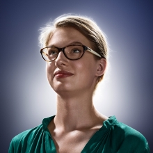 helle koepfe green girl